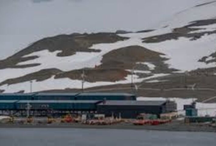 The Last Frontier: How Pumps Support Research Stations and Renewable Energy on Antarctica