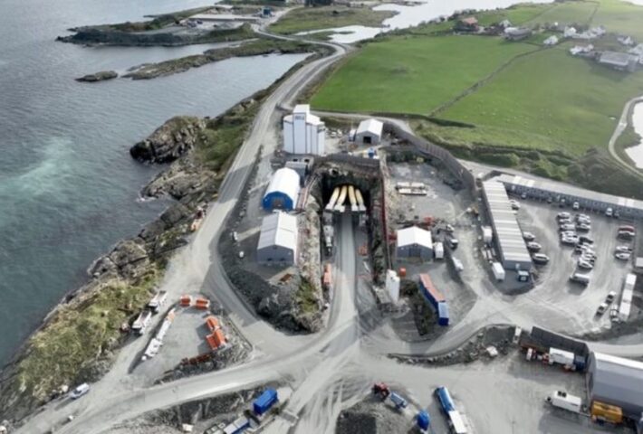Tsurumi High-Pressure water pumps keep the rogfast tunnel dry